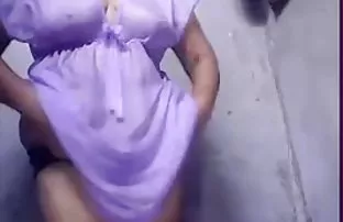 XXX Alice cô gái với một dương vật,