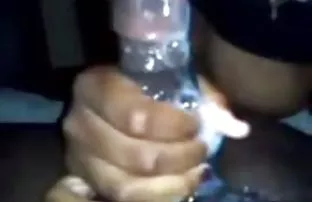 XXX Nhân được 19 tuổi. Đầu tiên, cực khoái, vào camera