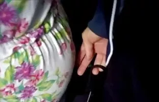 XXX Ngồi trên lưng một cái dương vật với một Cốc