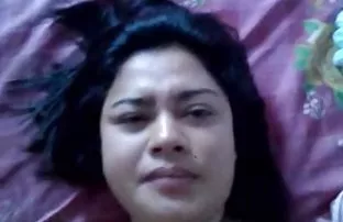 XXX Ngồi trên khuôn mặt của cô cọ xát Âm qua quần lót