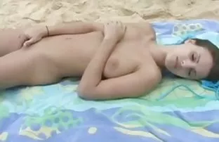 XXX Tình yêu cô gái, trong cả hai lỗ