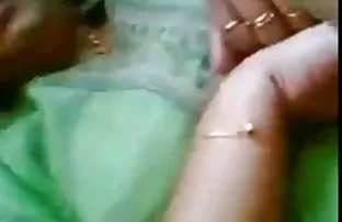 XXX Rơi ở phía sau và đưa các cô gái với ung thư trên bàn