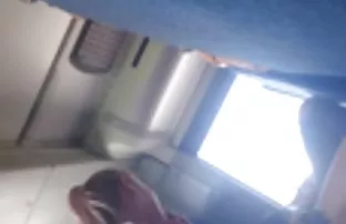 XXX Con trai fuck mẹ ở trên giường
